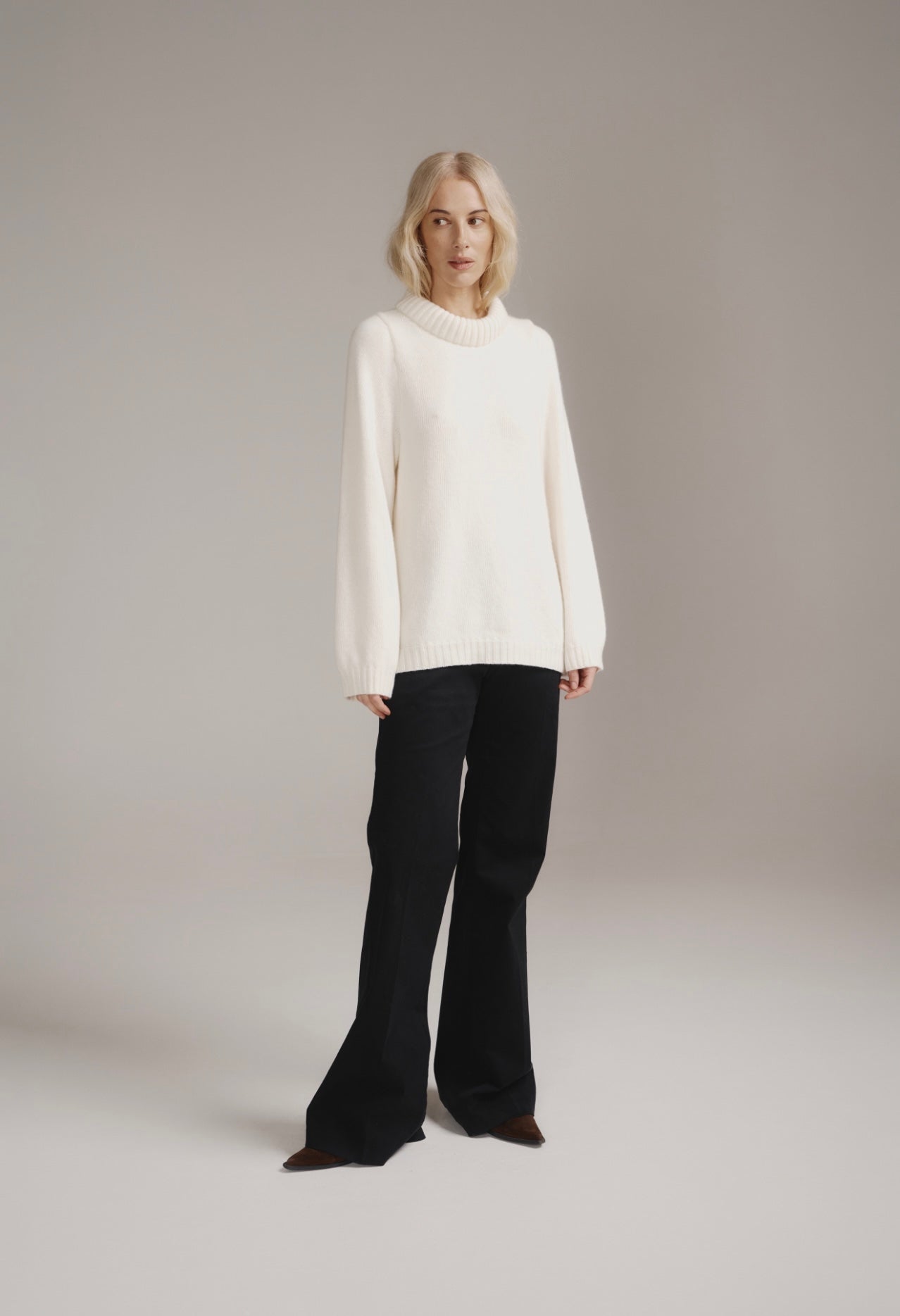 Cветр з вовни ягня “Swan”