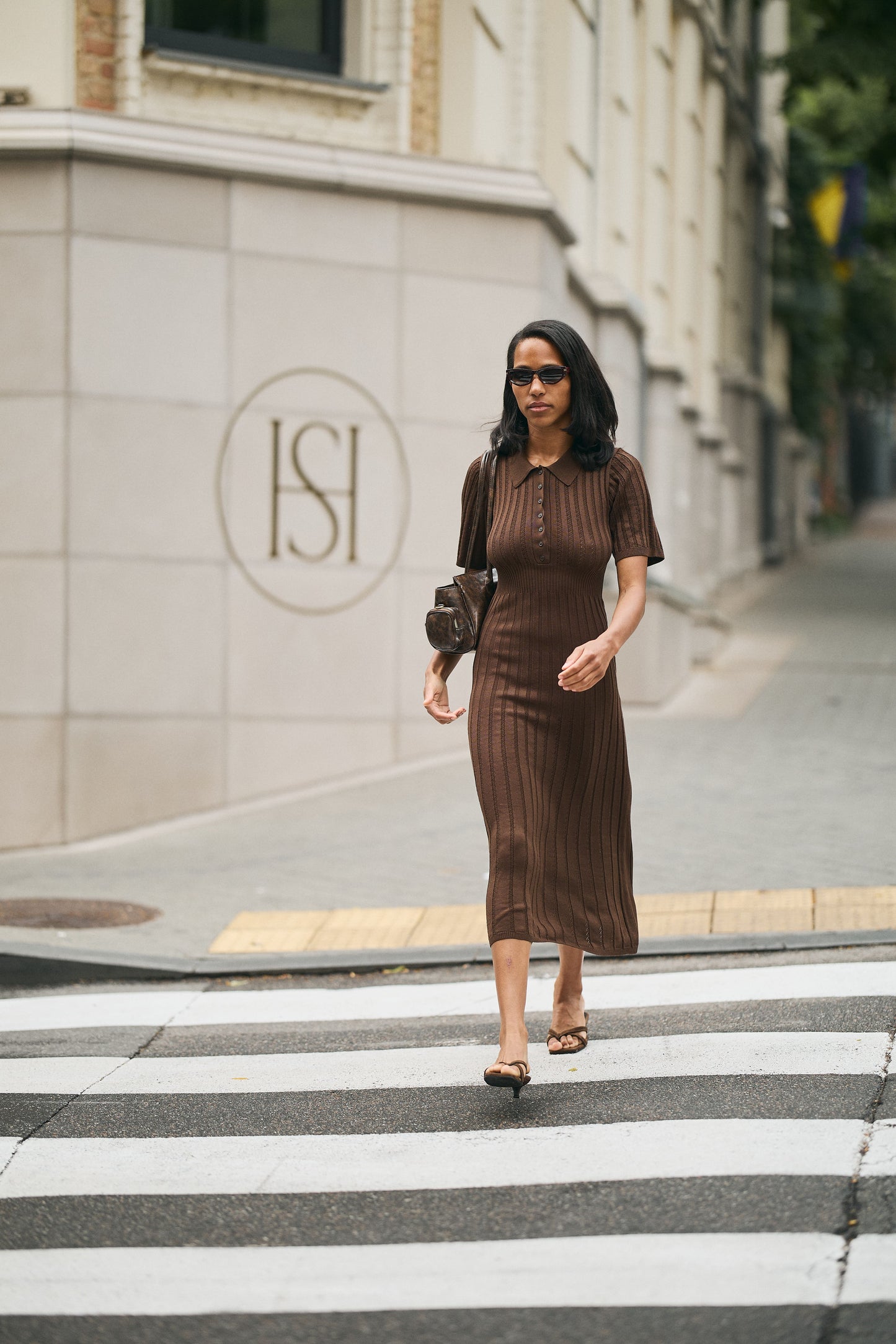 Сукня кроше-ажур з коротким рукавом