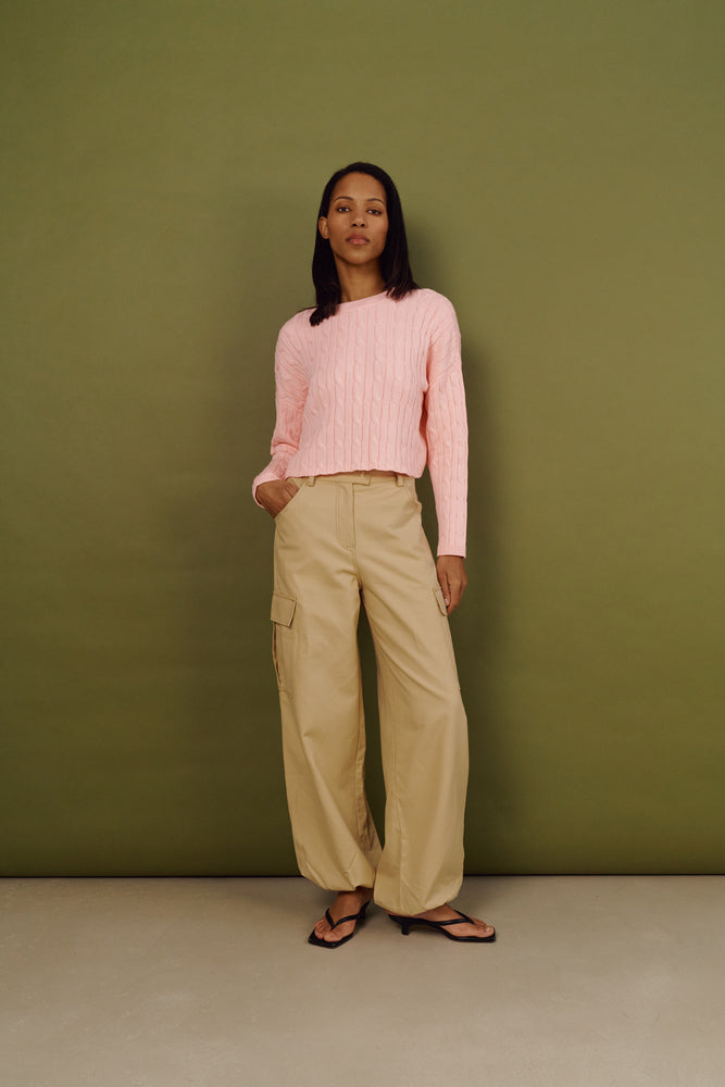 Укорочений светр косичка