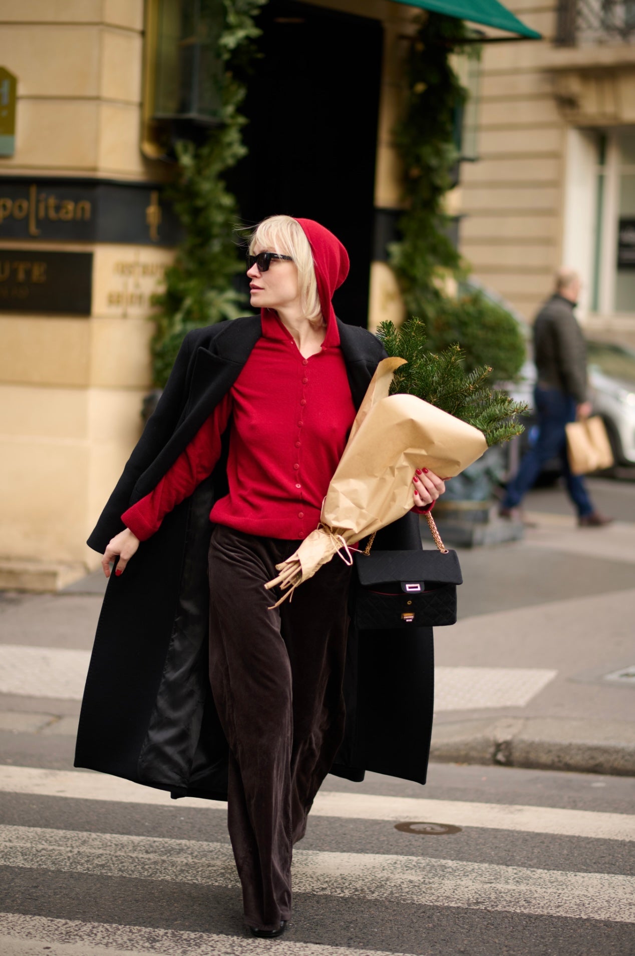 Кофта з капішоном на гудзиках