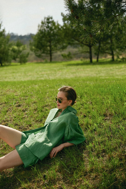 Shorts and a voluminous linen shirt